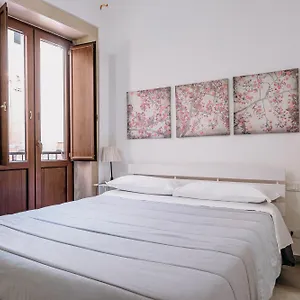Apartment Siracusa Casa Tiche & Selene, Syracuse